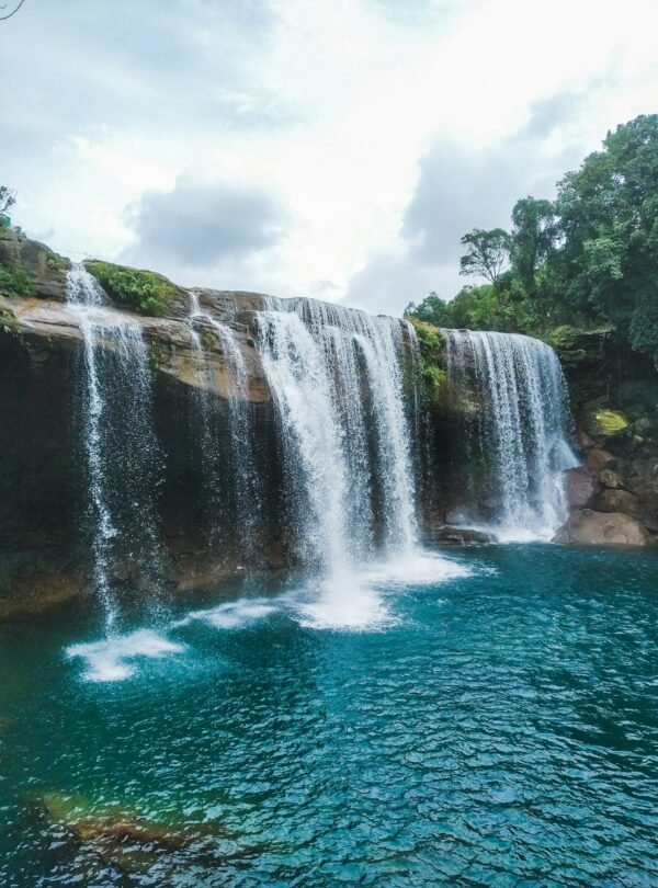 Meghalaya Women-Only Group Tour 4 Nights 5 Days